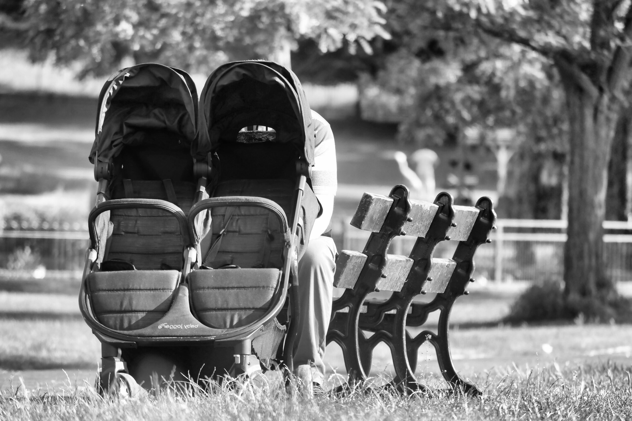 Famille qui s&rsquo;agrandit : Les 3 meilleures poussettes doubles (jumeaux ou enfants rapprochés)